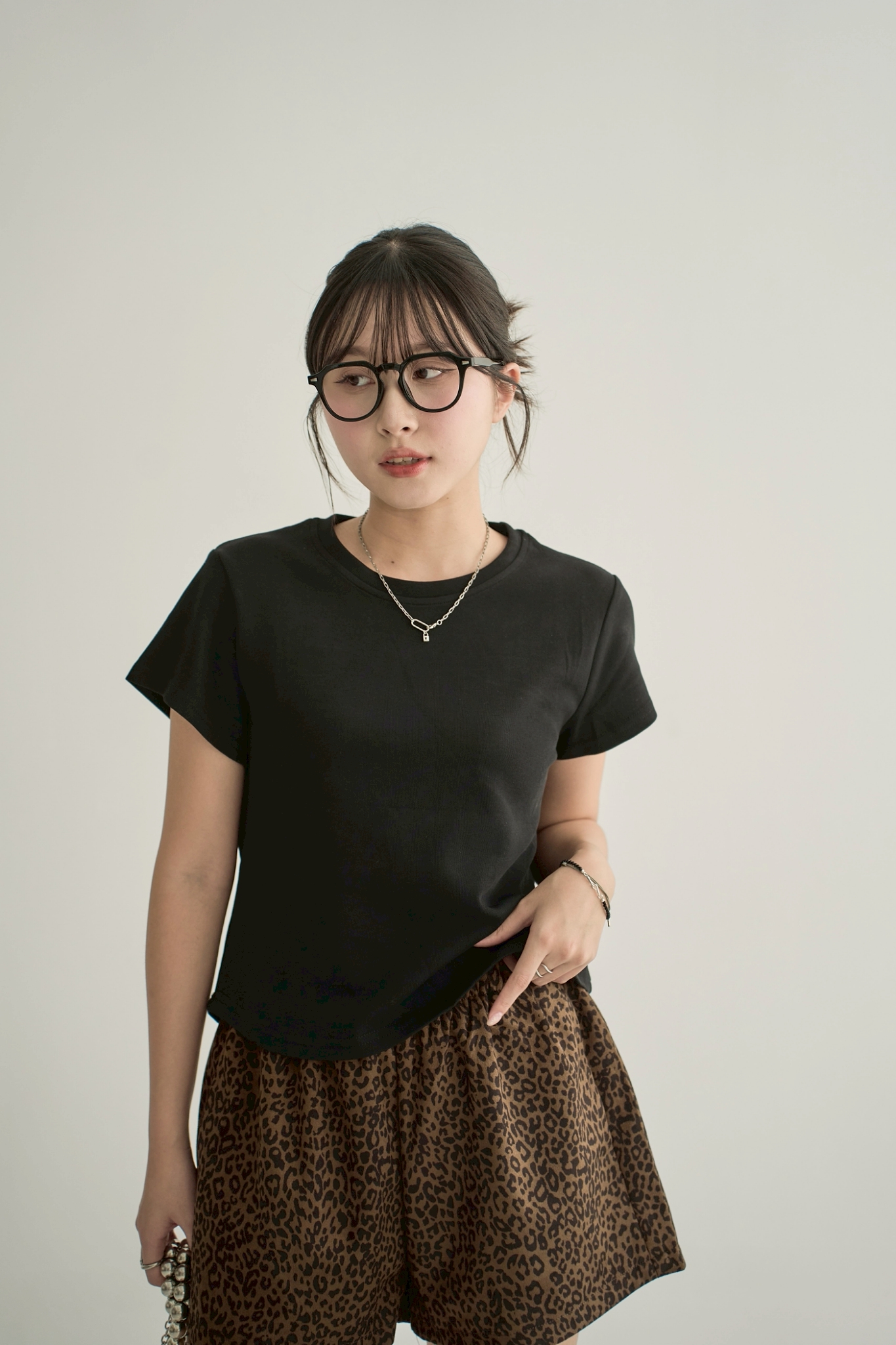 LINE_ALBUM_10-1_251013_103