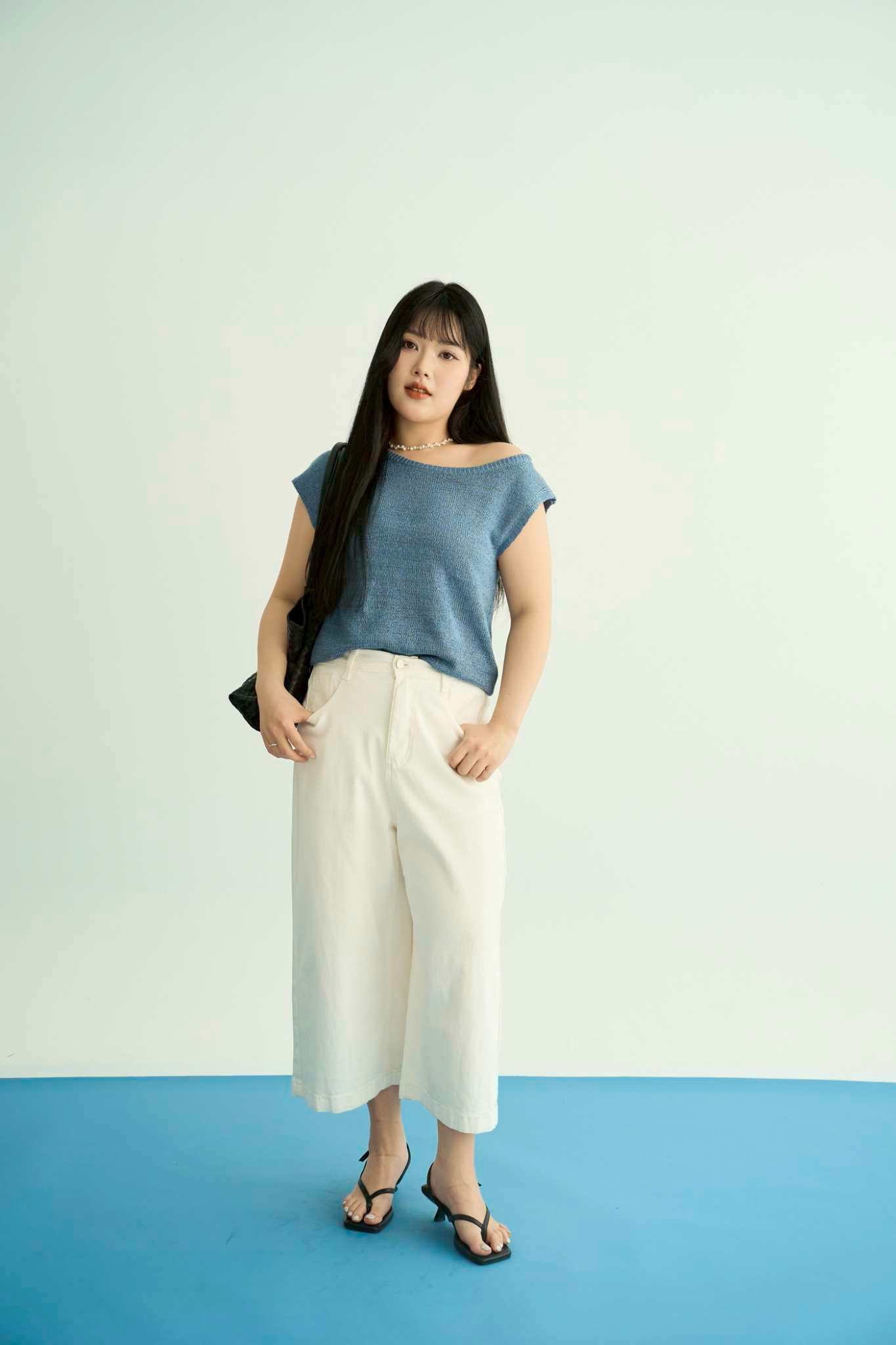 LINE_ALBUM_6th-p2_260717_83