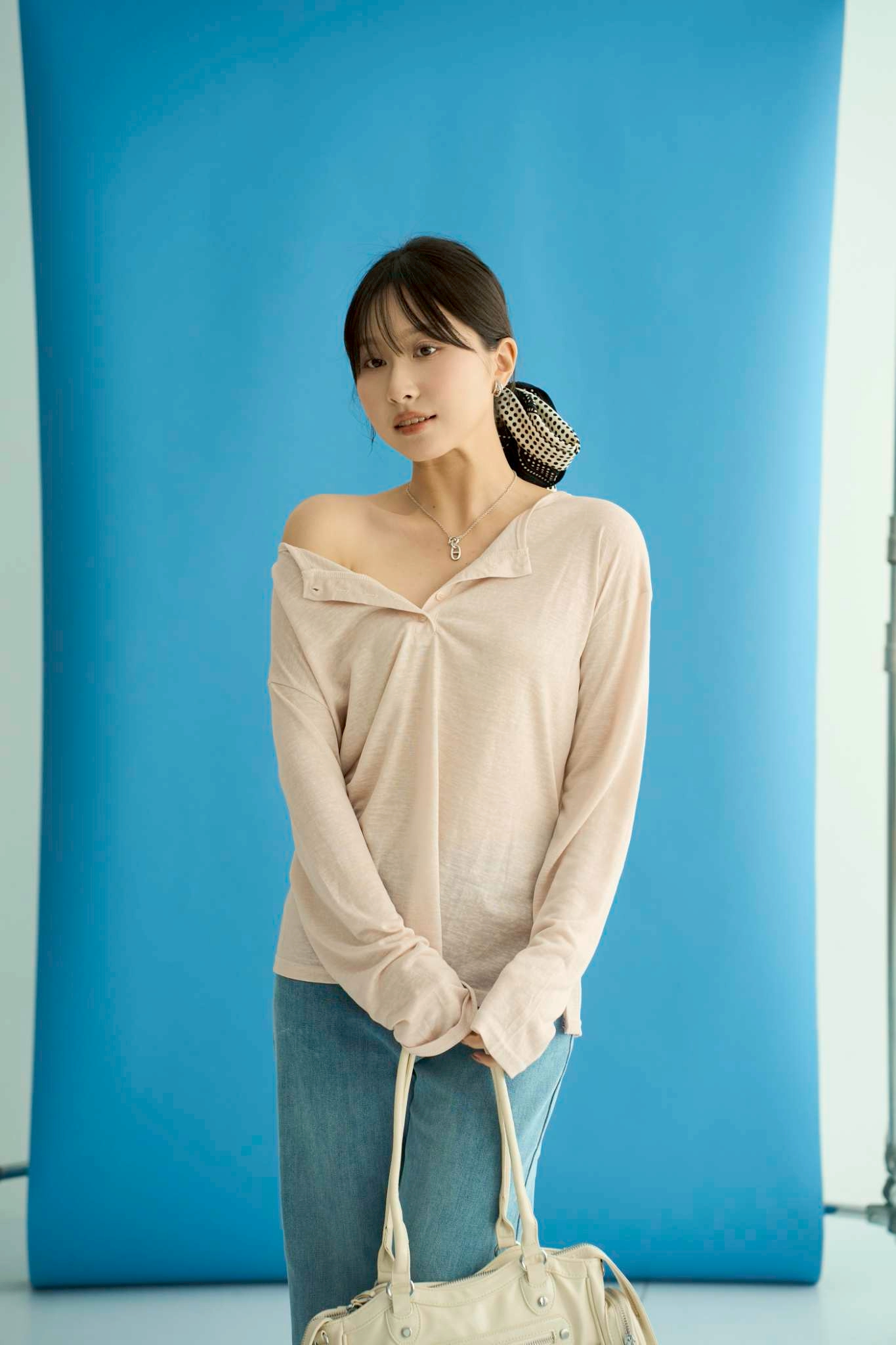 LINE_ALBUM_6th-p2_260717_9