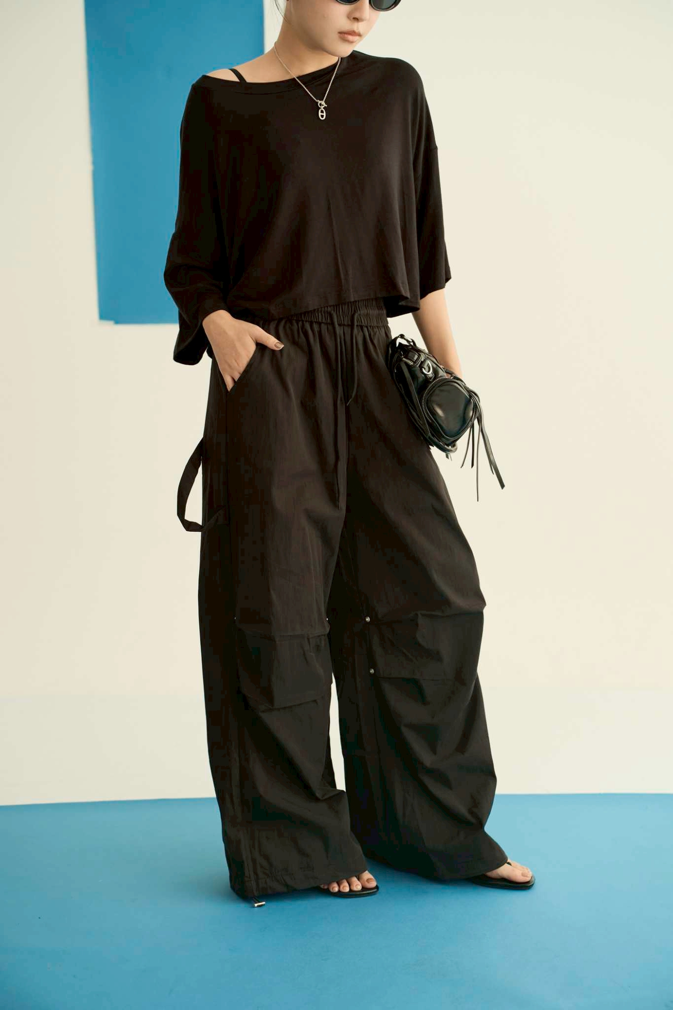 LINE_ALBUM_6th-p3_260717_166