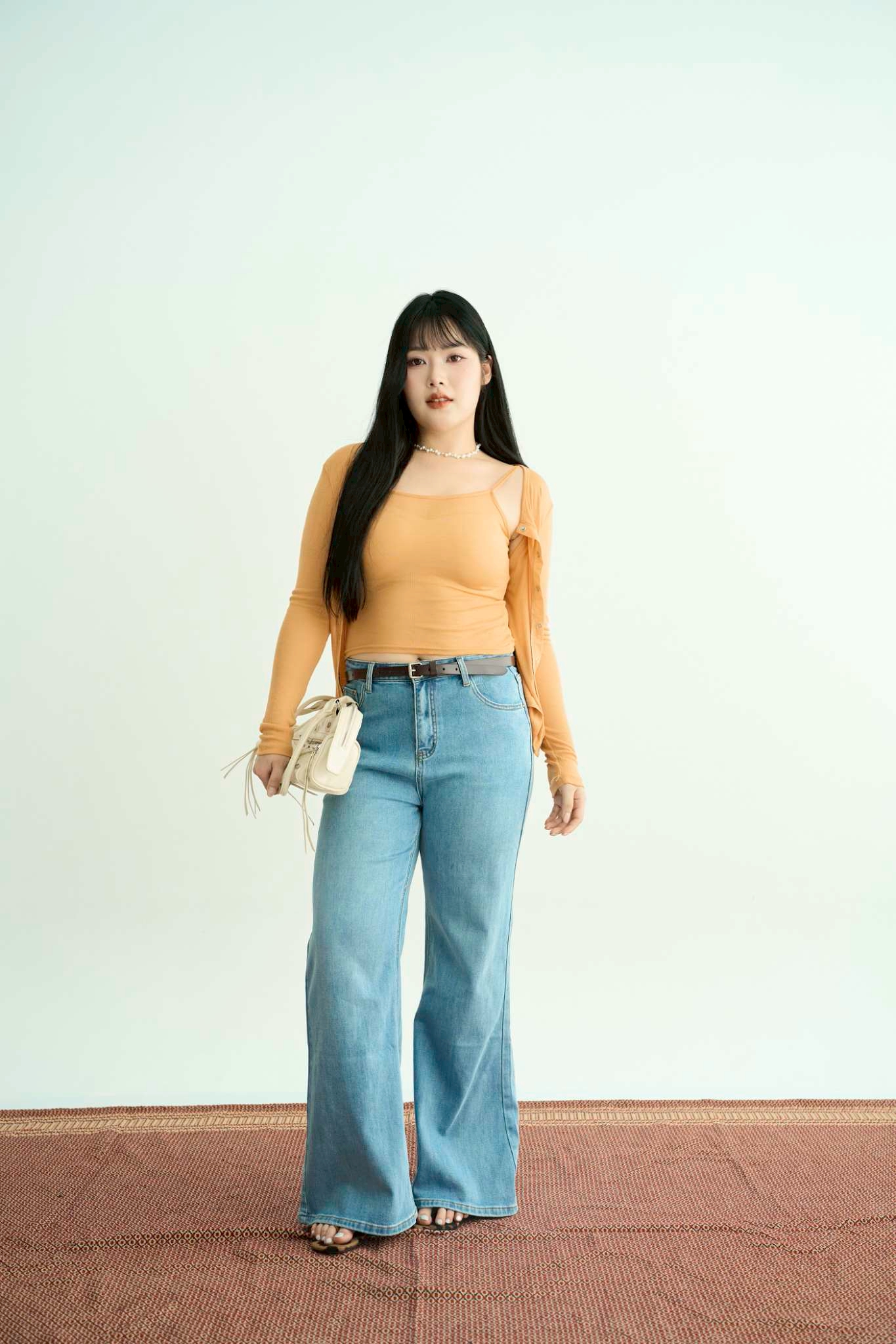 LINE_ALBUM_6th-p1_260717_202