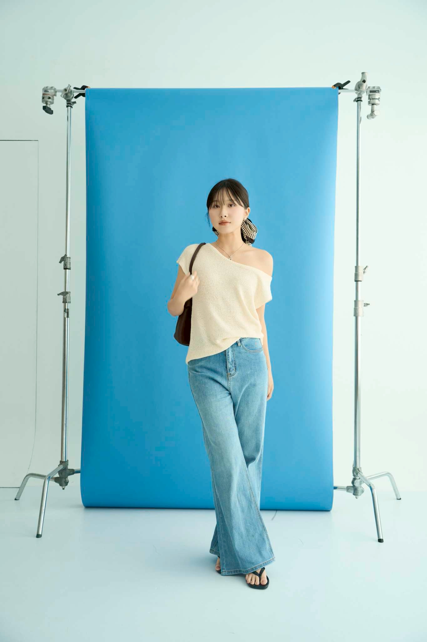 LINE_ALBUM_6th-p1_260717_231