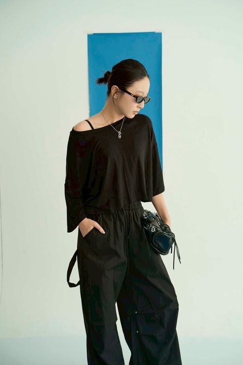 LINE_ALBUM_6th-p3_260717_158