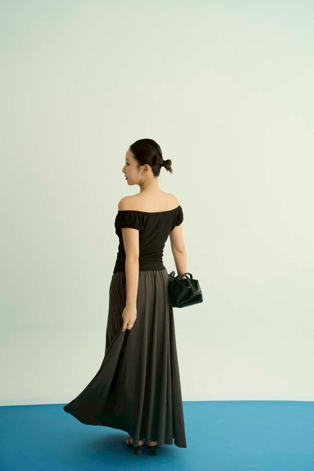 LINE_ALBUM_6th-p3_260717_109