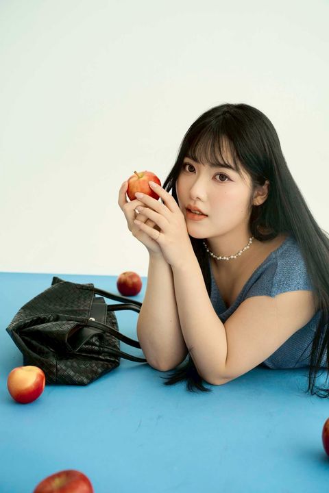 LINE_ALBUM_6th-p2_260717_109
