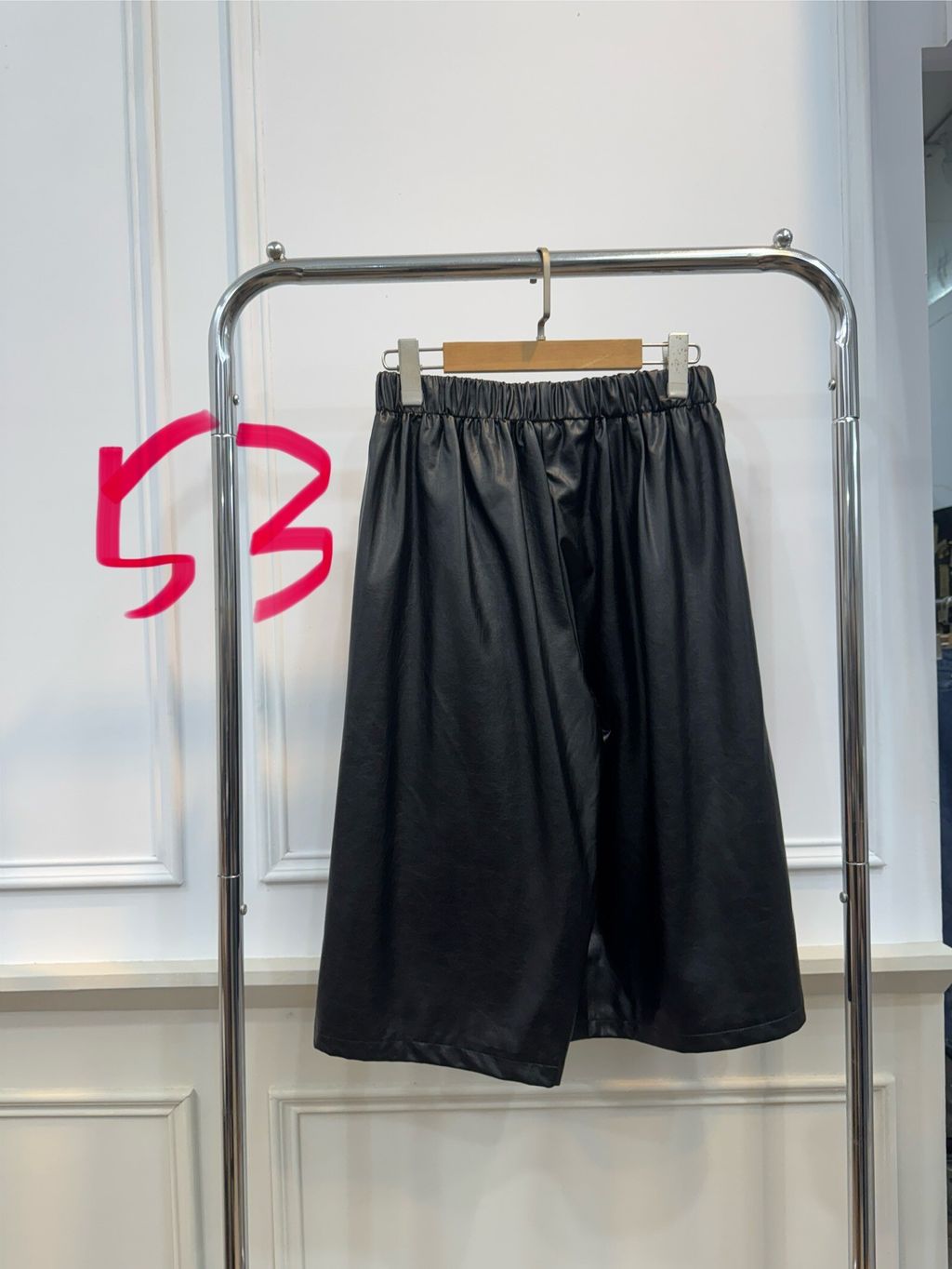 LINE_ALBUM_202593直播+1_250903_13