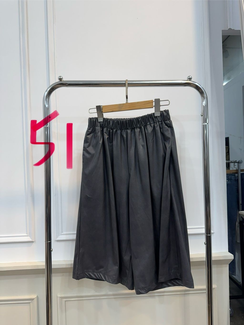 LINE_ALBUM_202593直播+1_250903_15