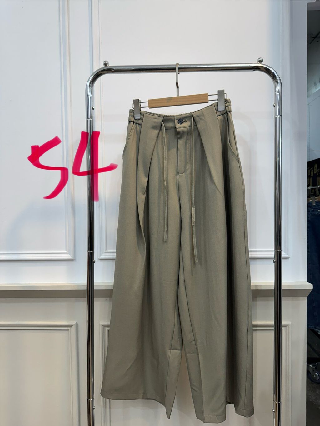 LINE_ALBUM_202593直播+1_250903_12