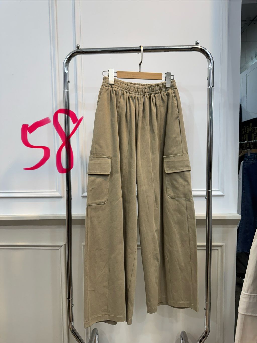 LINE_ALBUM_202593直播+1_250903_8