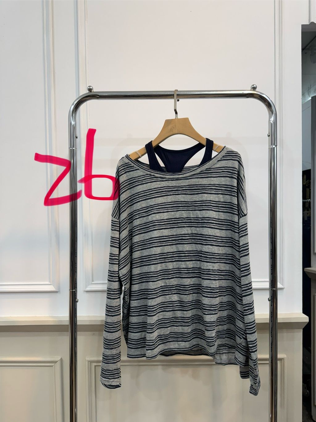 LINE_ALBUM_202593直播+1_250903_40