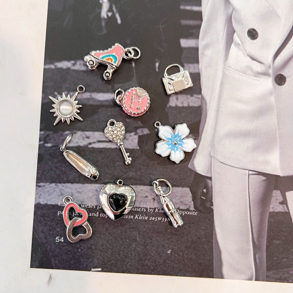 my-11134207-820lc-mmocm8n5cutr0a