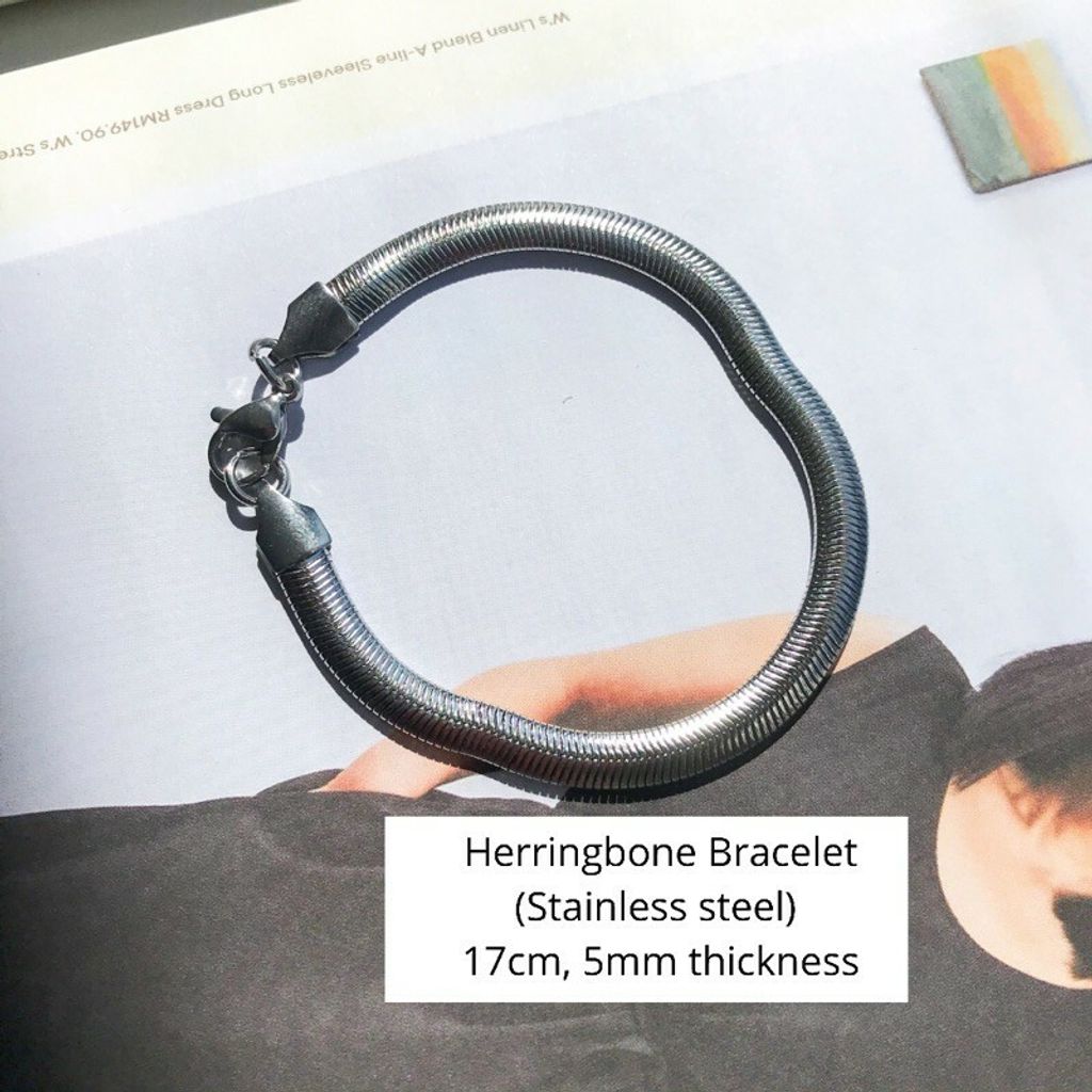 Stainless steel Herringbone Bracelet