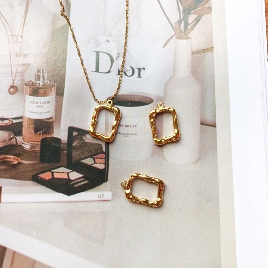 Stainless steel droplet square minimalist pendant - D) Big rectangle