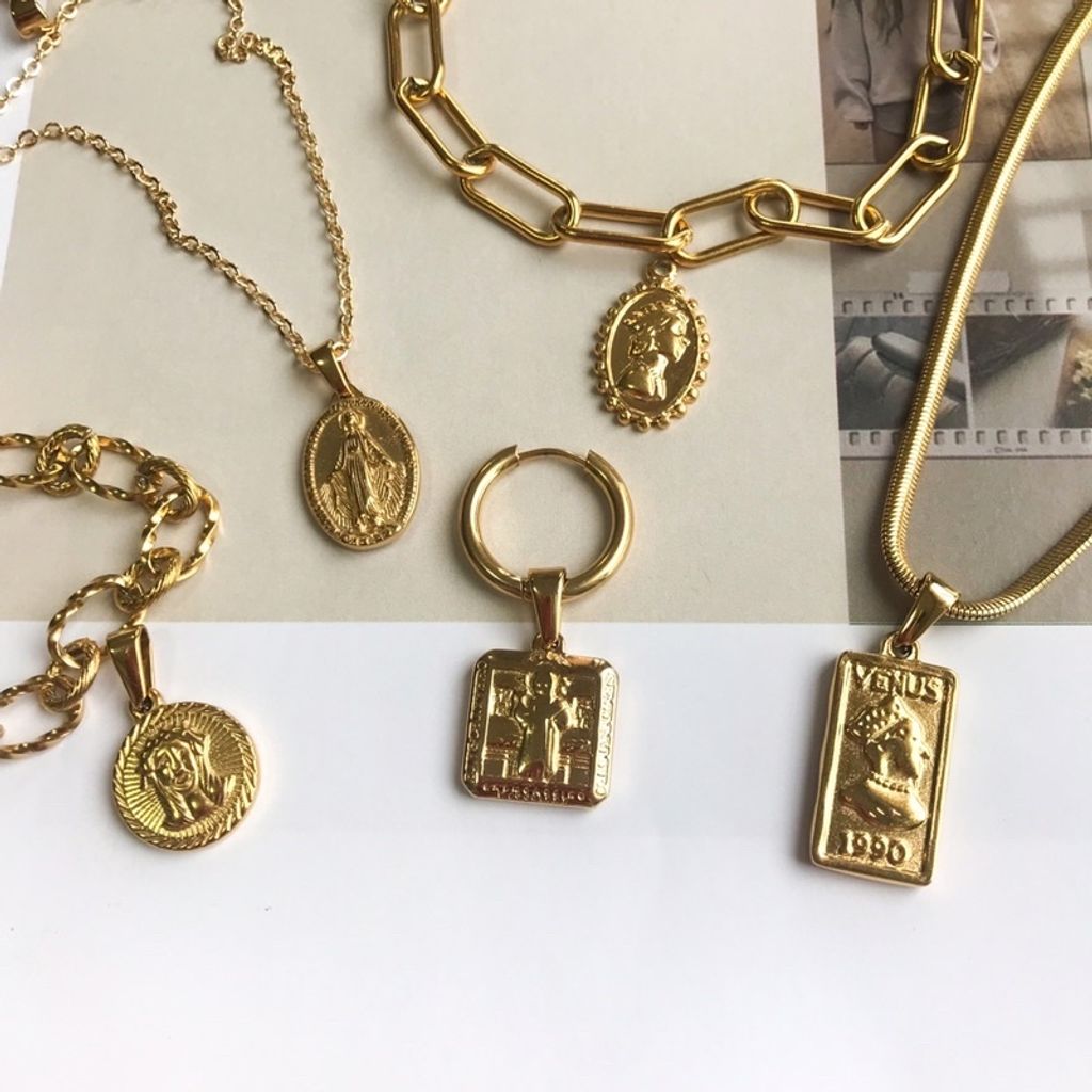 Stainless steel coin pendant 2