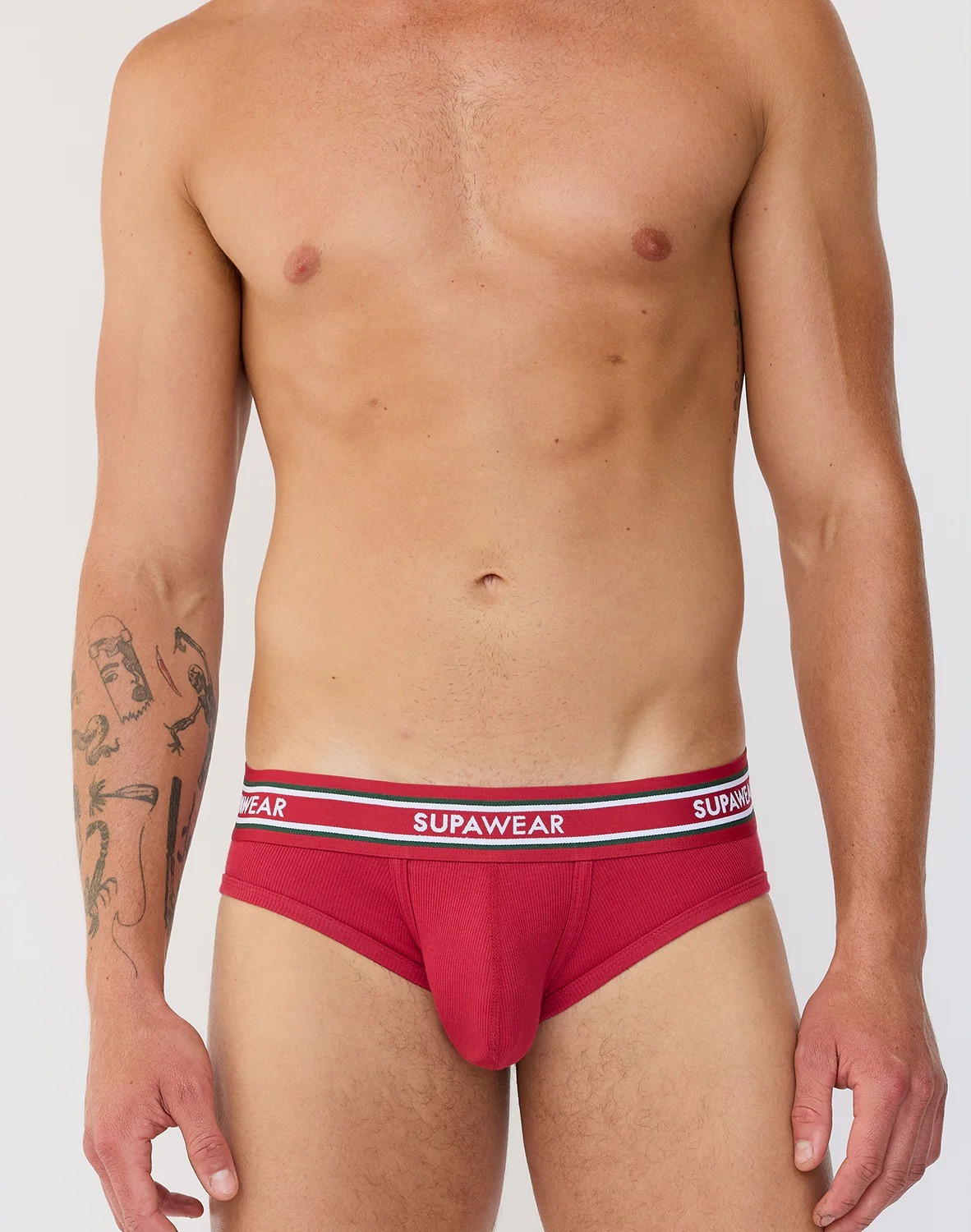 imgi_5_SW_RibbedVarsity_E-Com-Red-Brief_04_9cd46749-6f71-4a47-80d8-a7d9290639d1