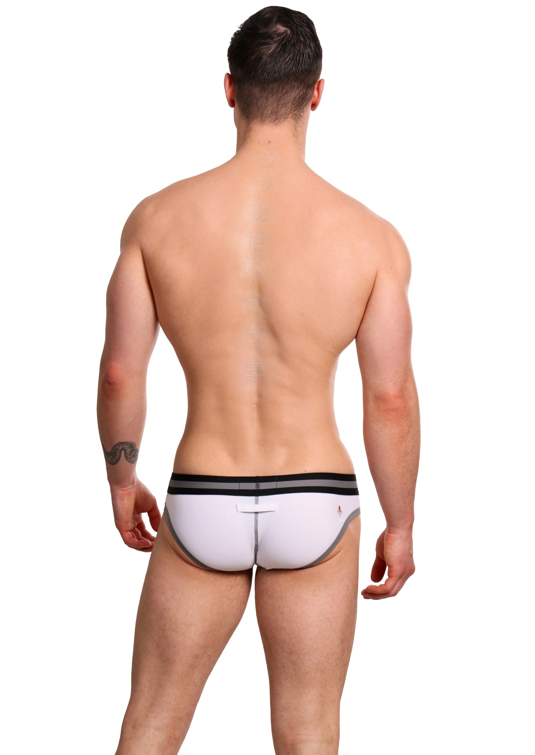 imgi_127_Resized_Vertio_brief_white_back