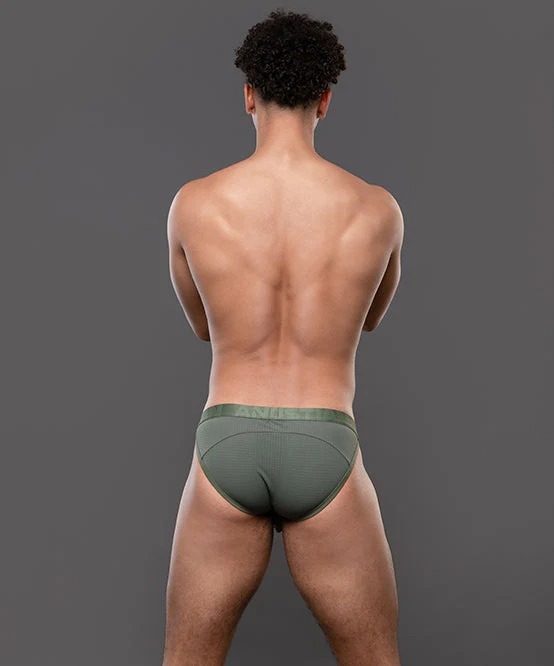 imgi_110_93634Brief-Olive05_ac49a785-6a2c-4f14-93a6-442a05f0d4db