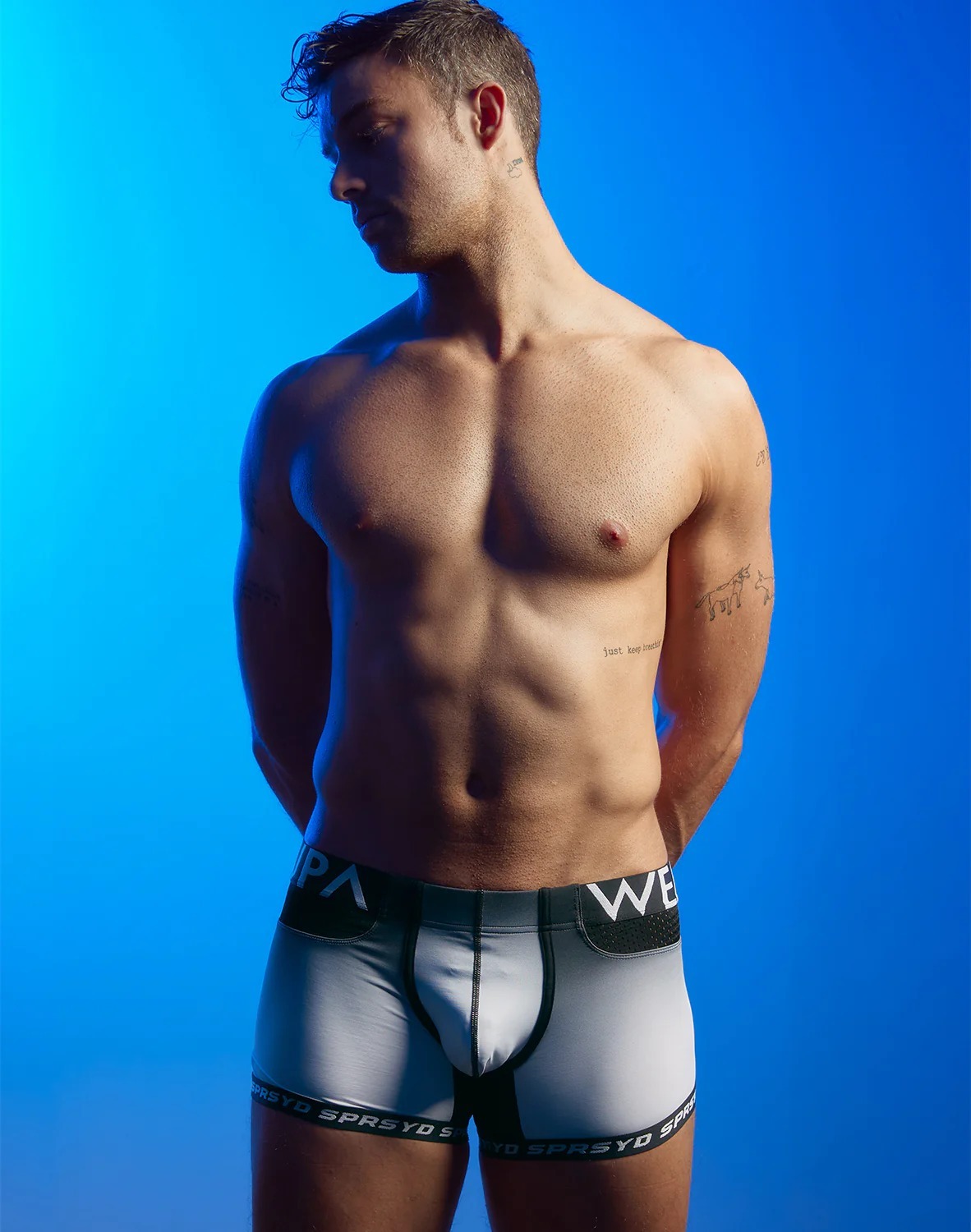 imgi_3_SUPAWEAR_Gradient-trunk_B_W_0007_Supawear5130