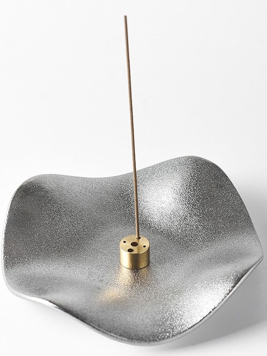 tw-11134207-81ztj-mej1o8cloruq93