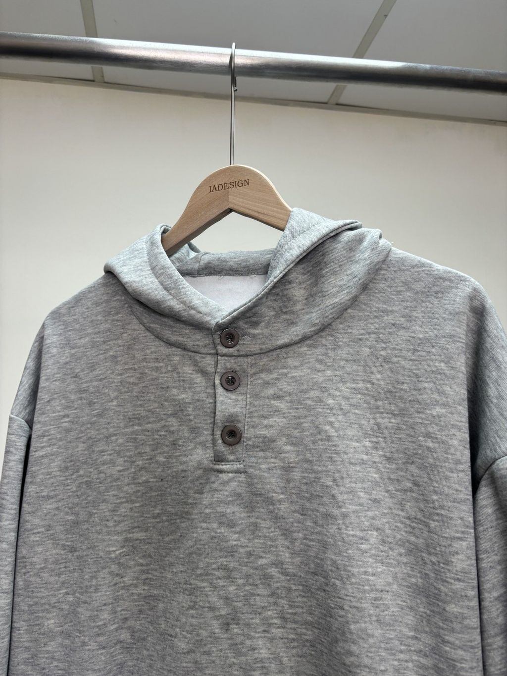 tw-11134207-81ztf-mgdfq2uz3217ea