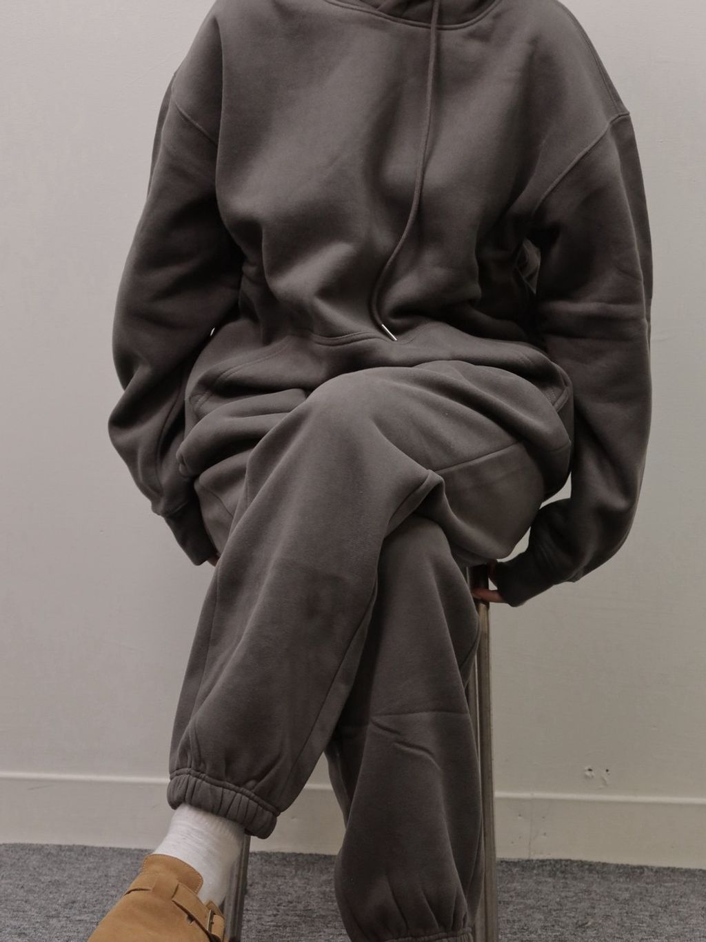 tw-11134207-81ztj-mhri692l6akm1b