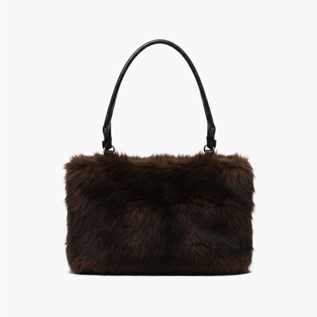 tw-11134207-81ztg-mi1nhxr3dclcd9