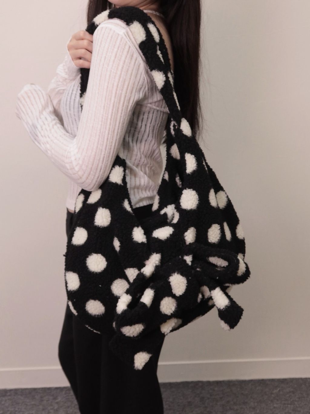 tw-11134207-81ztj-mi1at9bvkkjqbc