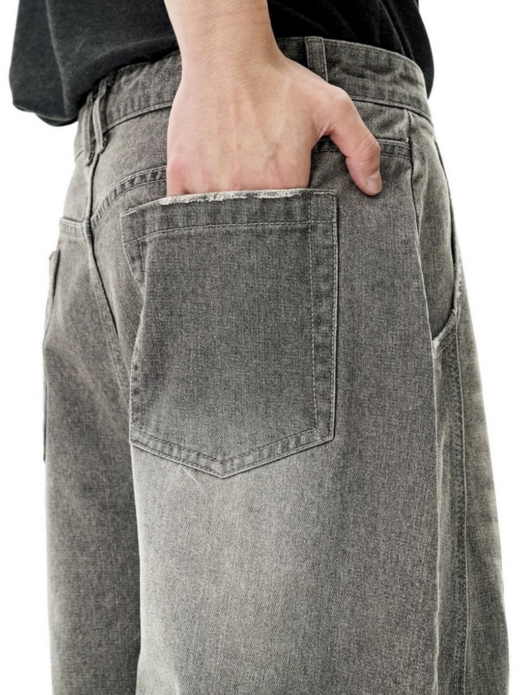 tw-11134207-81zth-mi481bcqz6yv93