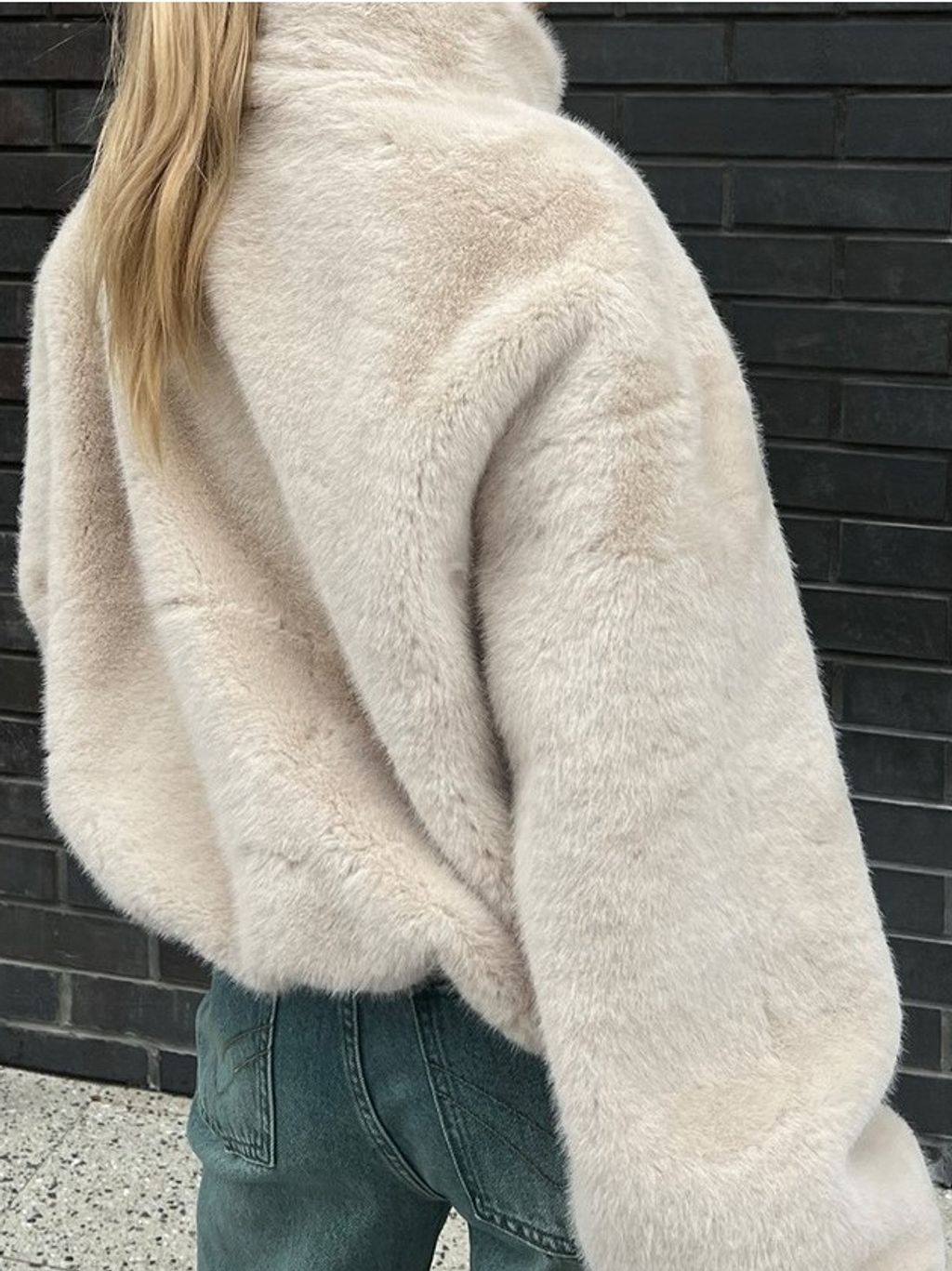 tw-11134207-81ztk-mi6azeot2h3500