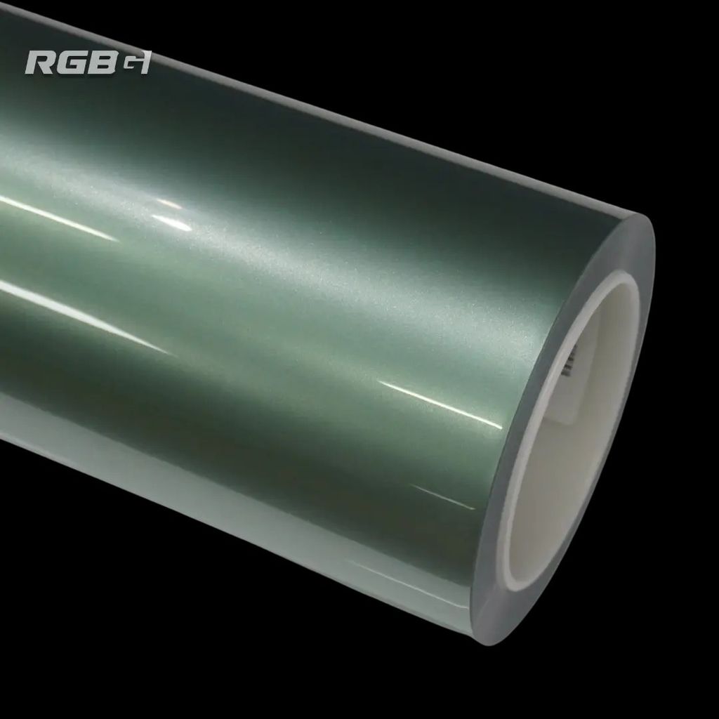 11.-M-GN-05-Gloss-Metallic-Mint