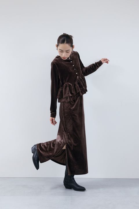 兩件式Set｜絲絨荷葉邊連衣裙(棕) – INFO.LAB 選·物·社