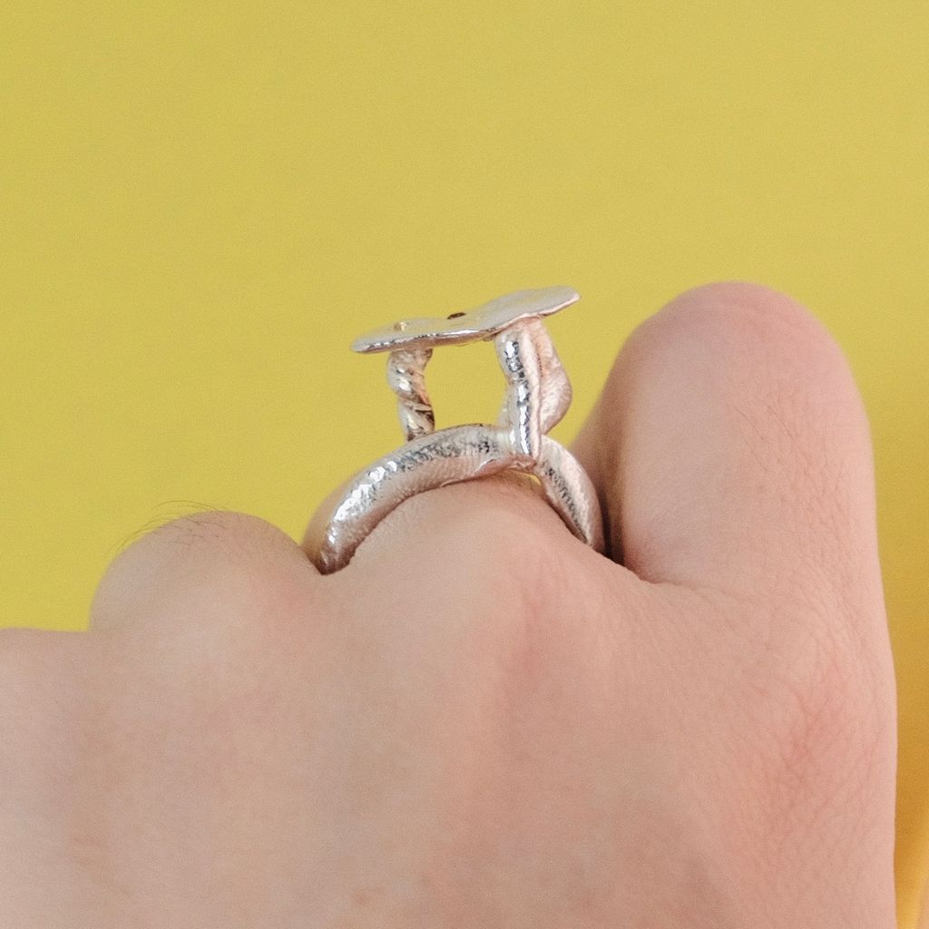 3FE23A27-05B7-4FBC-8297-363D942470F5