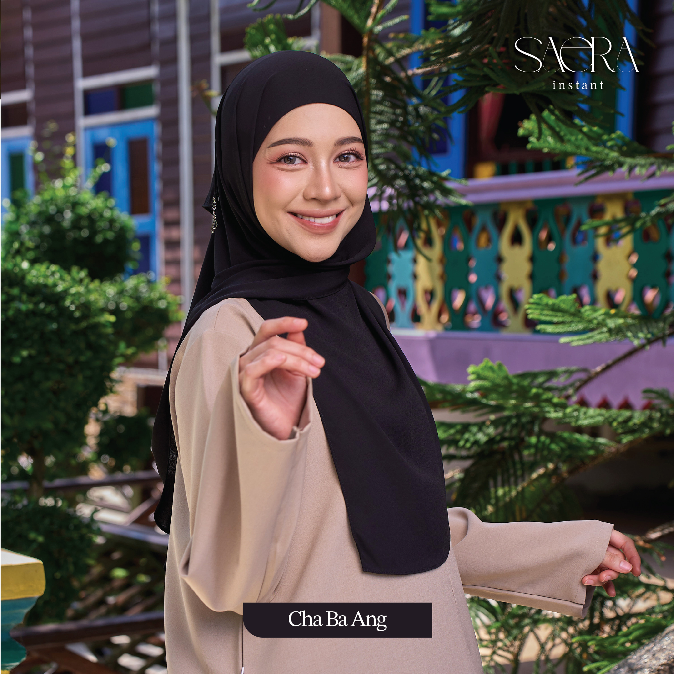 Saera Shawl 1;1-18
