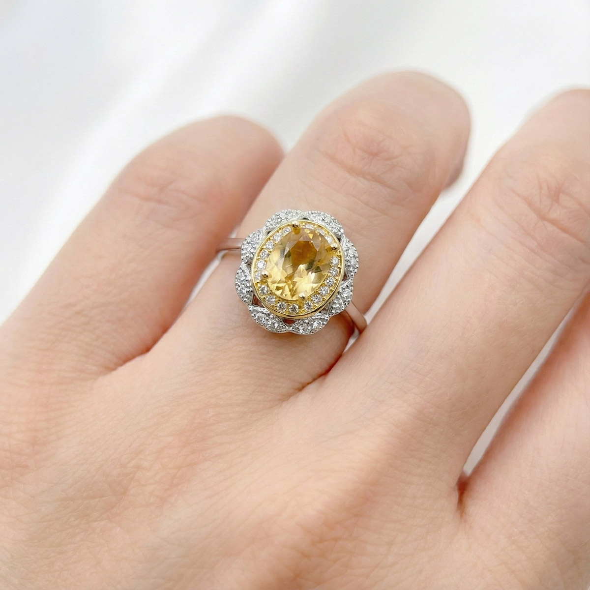natural-citrine-wealth-ring-hand-wearing
