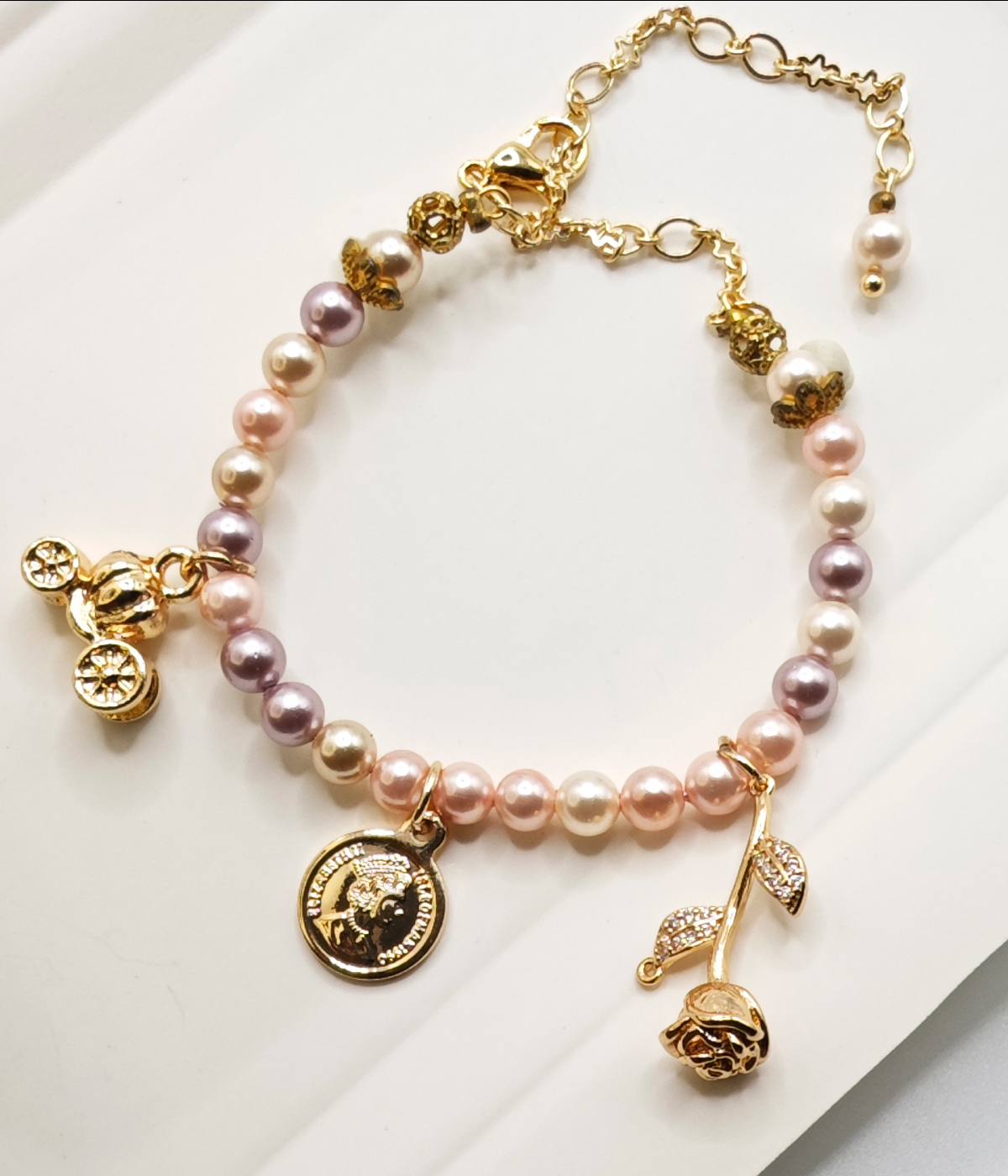 british-rose-pink-pearl-bracelet-gold