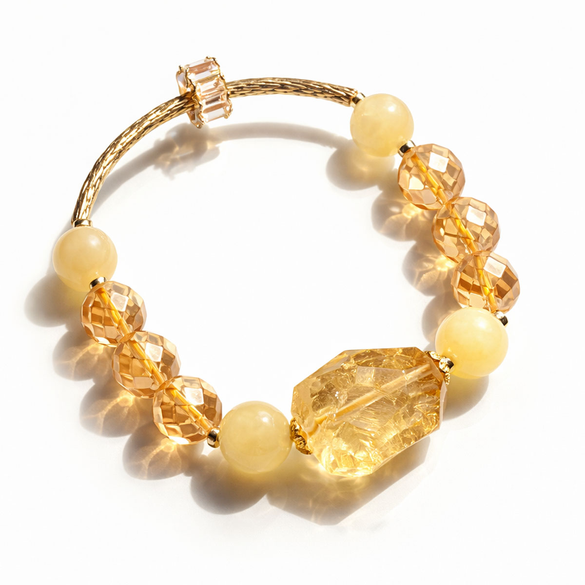 yellow-citrine-square-stone-bracelet-detail