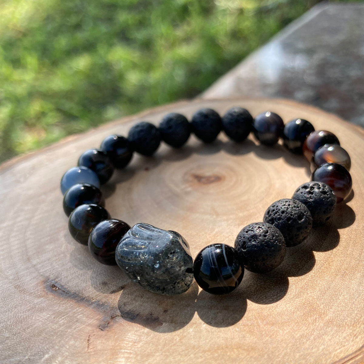 lack-obsidian-rabbit-volcanic-stone-bracelet-natural-light-wood