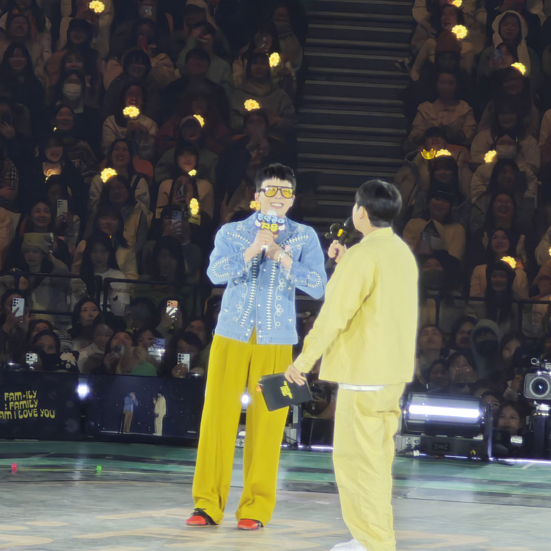 gdragon-gd-fam-meeting-yellow-outfit-kspo-dome