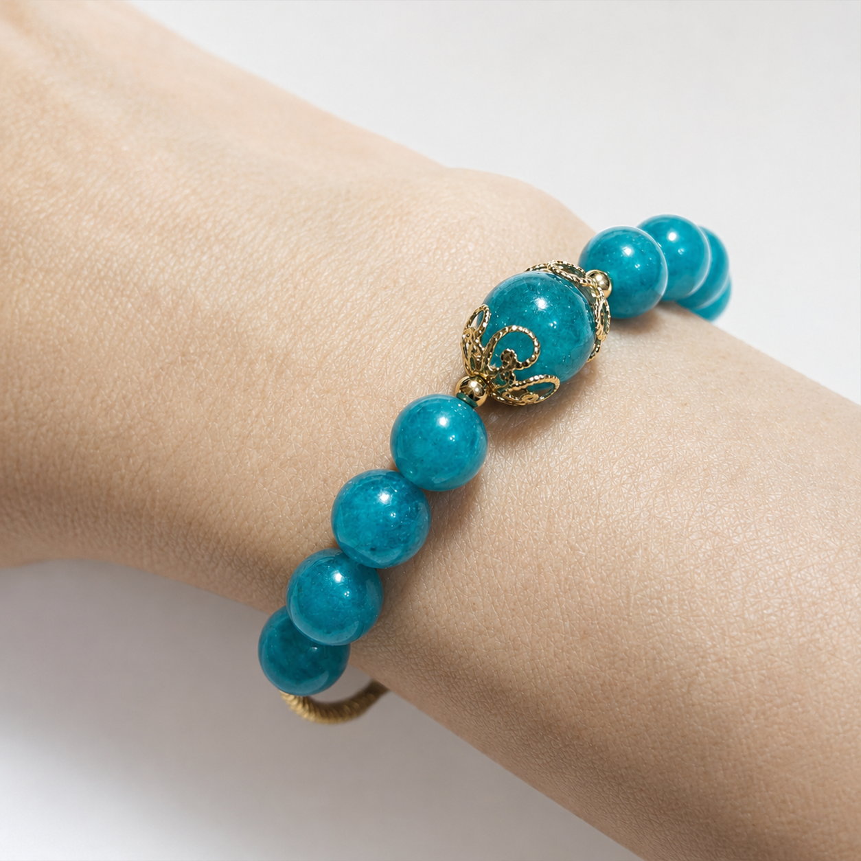amazonite-gold-bangle-bracelet-weear