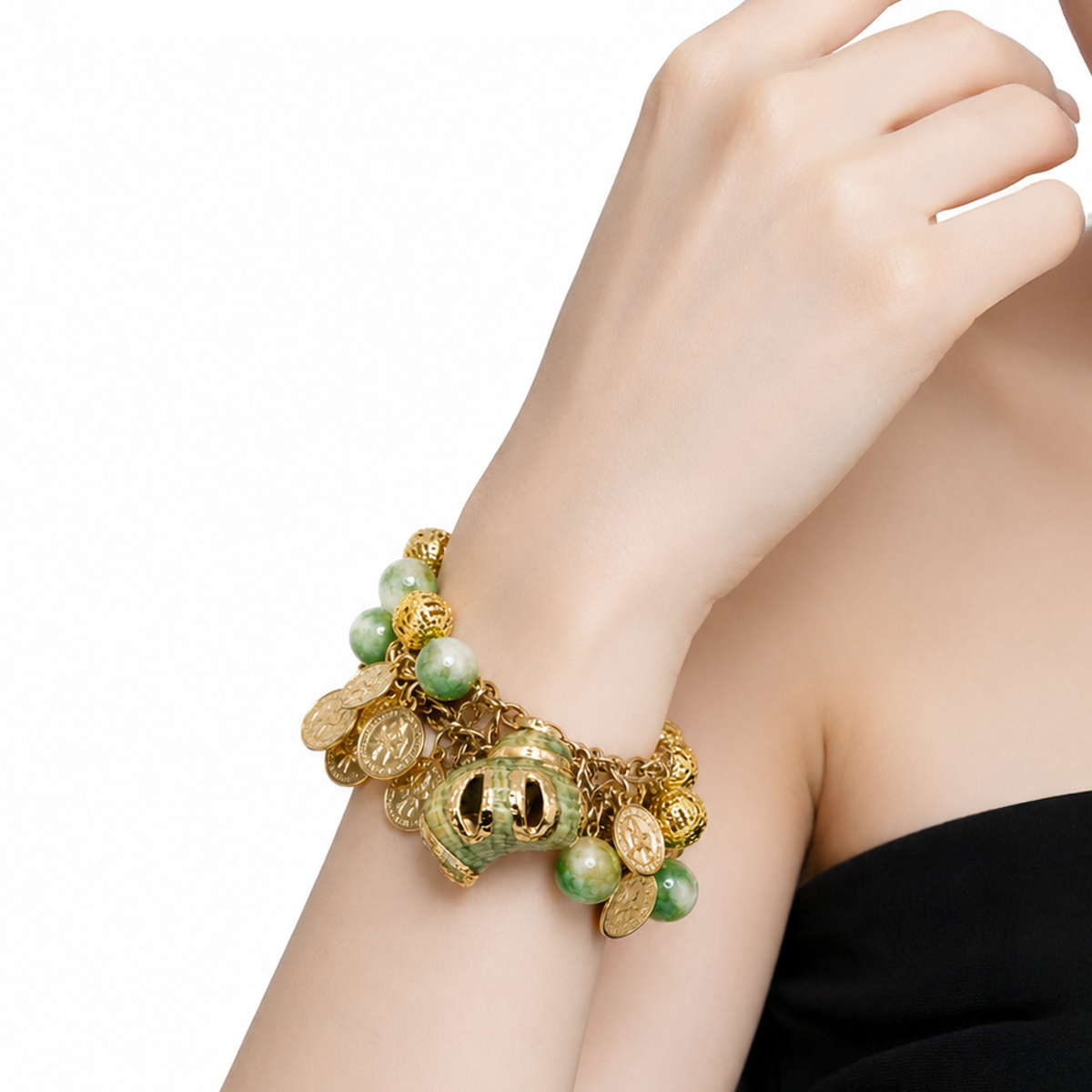 green-chalcedony-coin-shell-bracelet-model