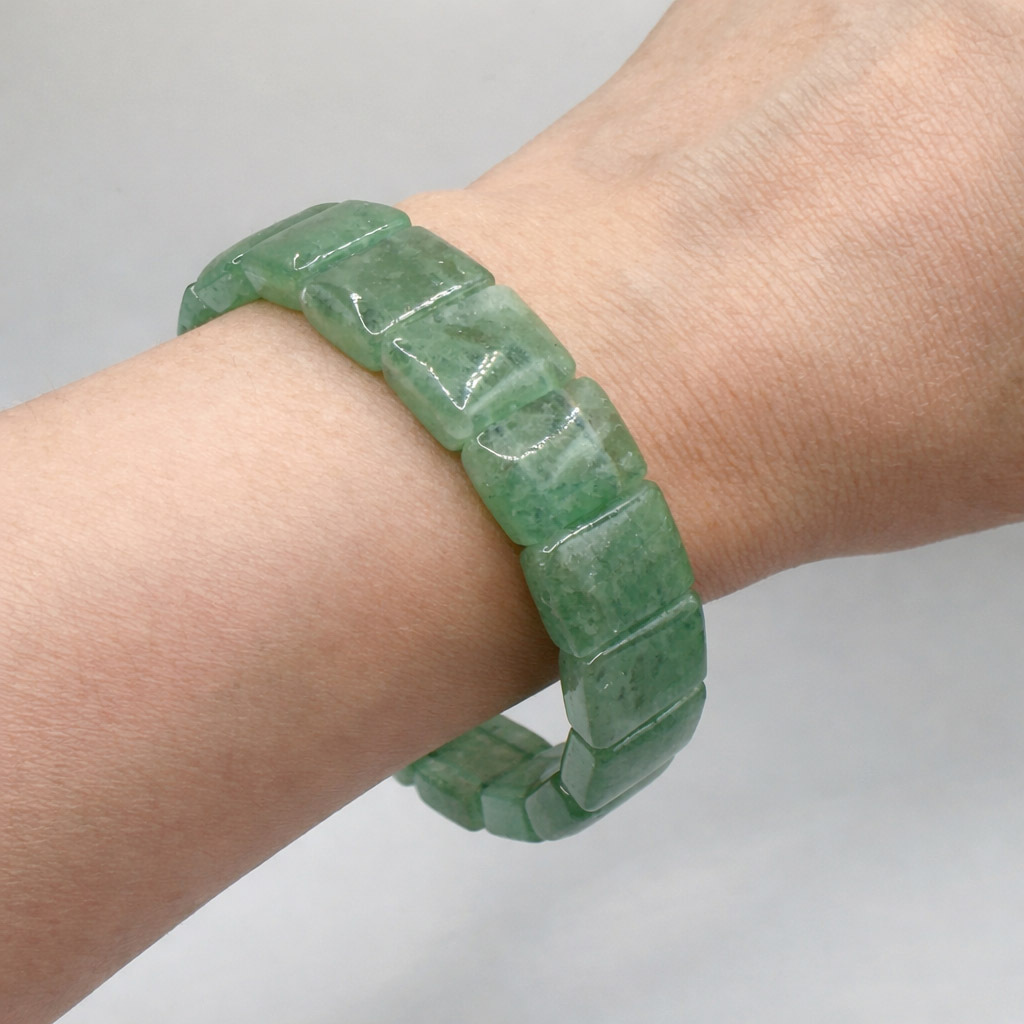 green-strawberry-quartz-square-bracelet-wear