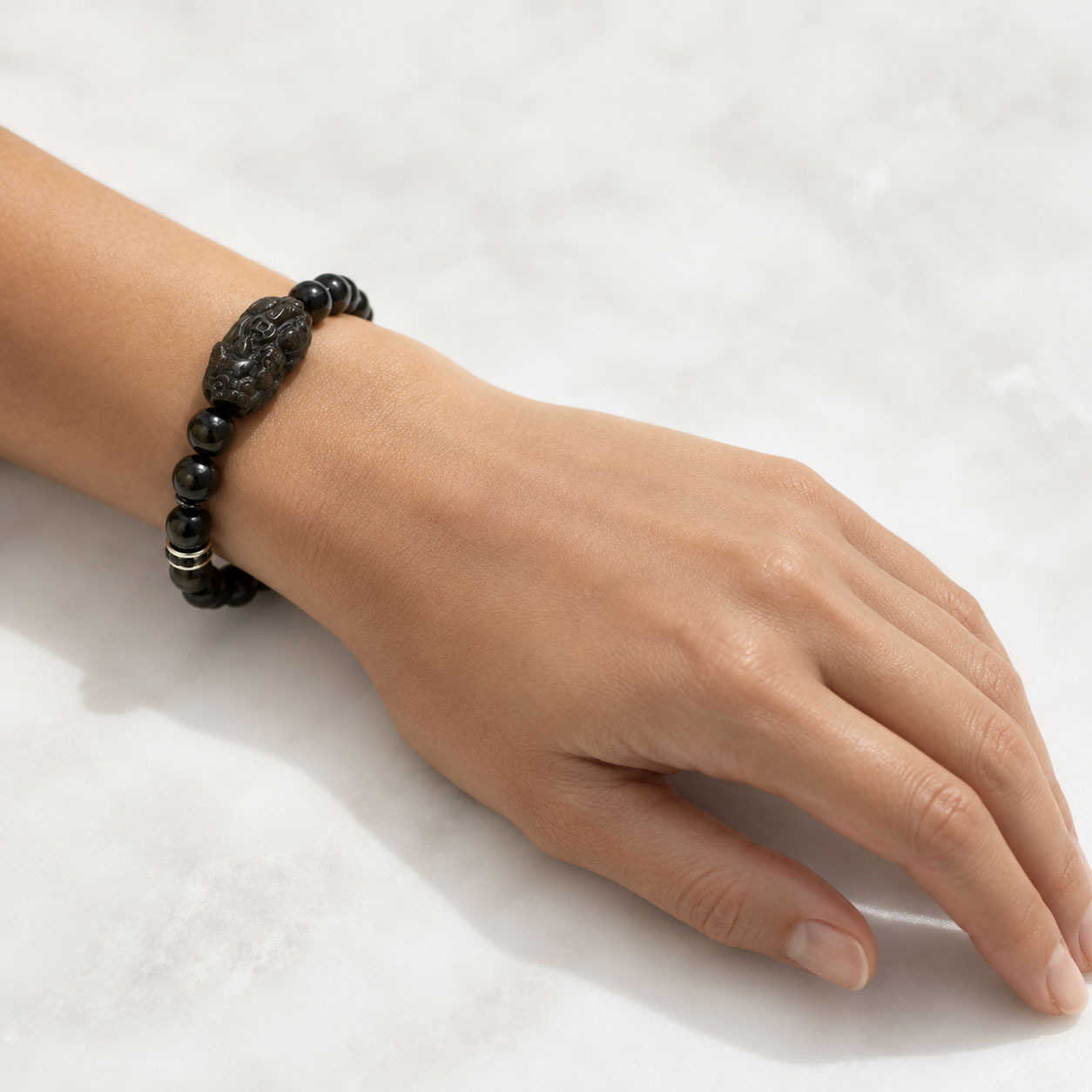 black-obsidian-pixiu-bracelet-wear