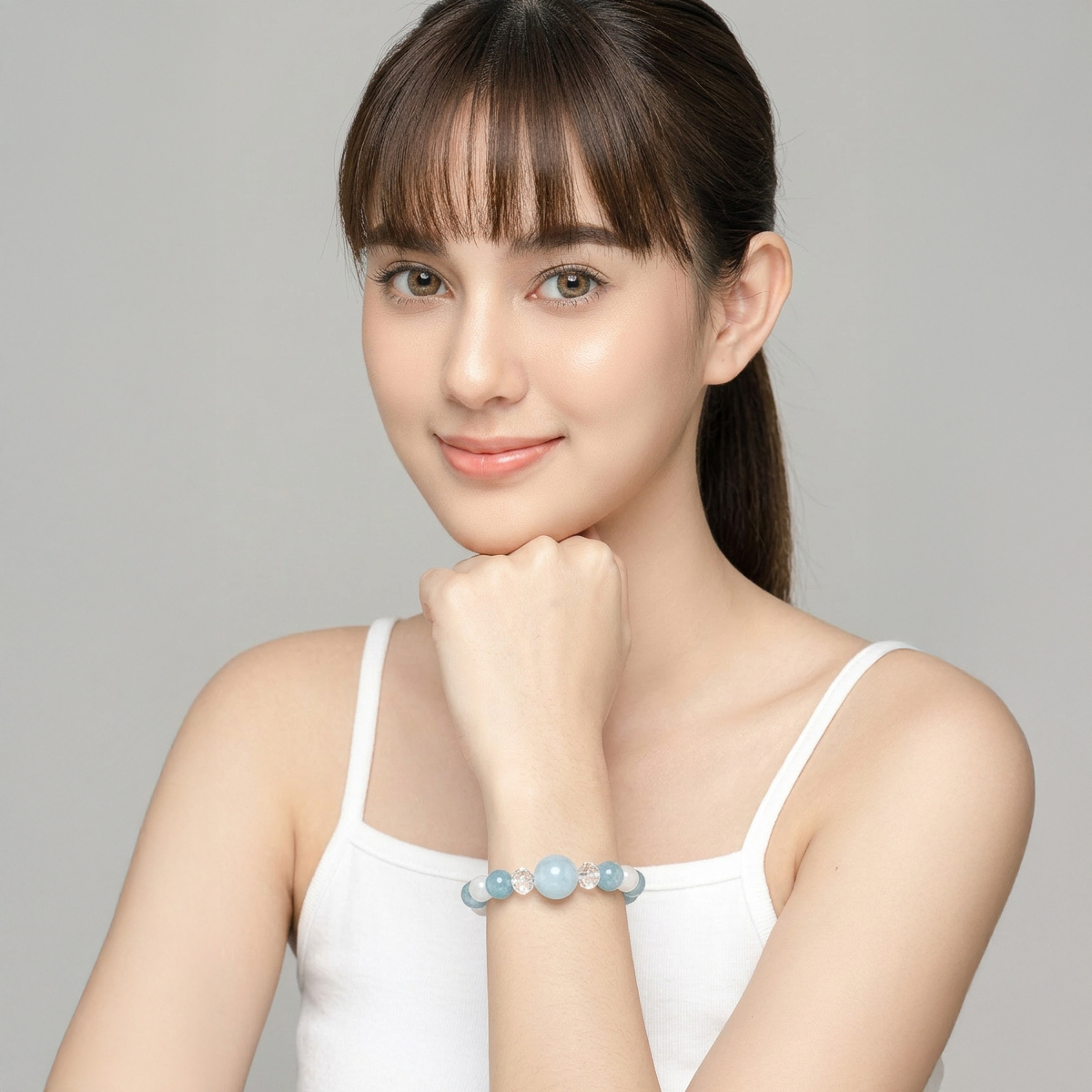 aquamarine-white-chalcedony-bracelet-model