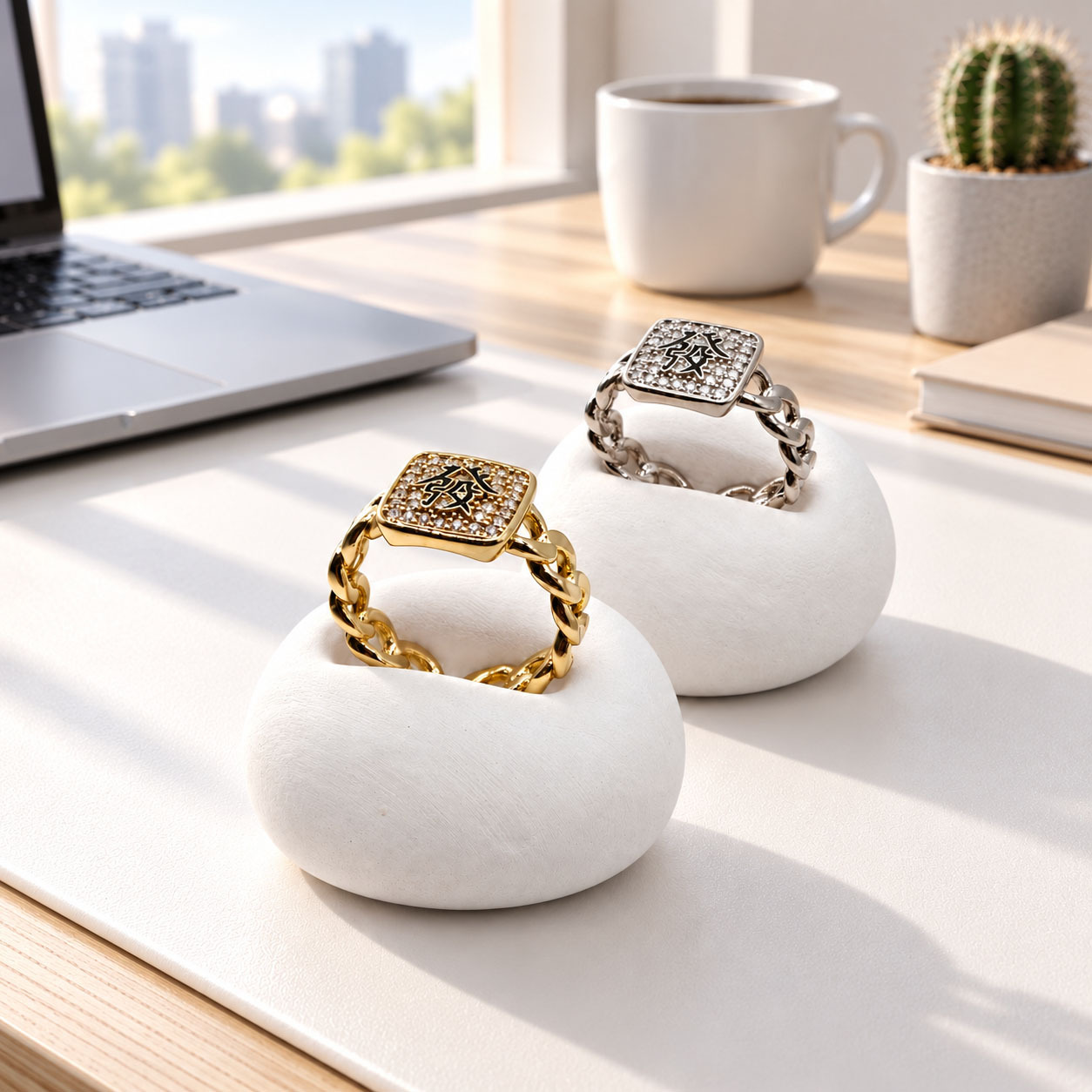 zircon-fortune-chain-ring-lifestyle