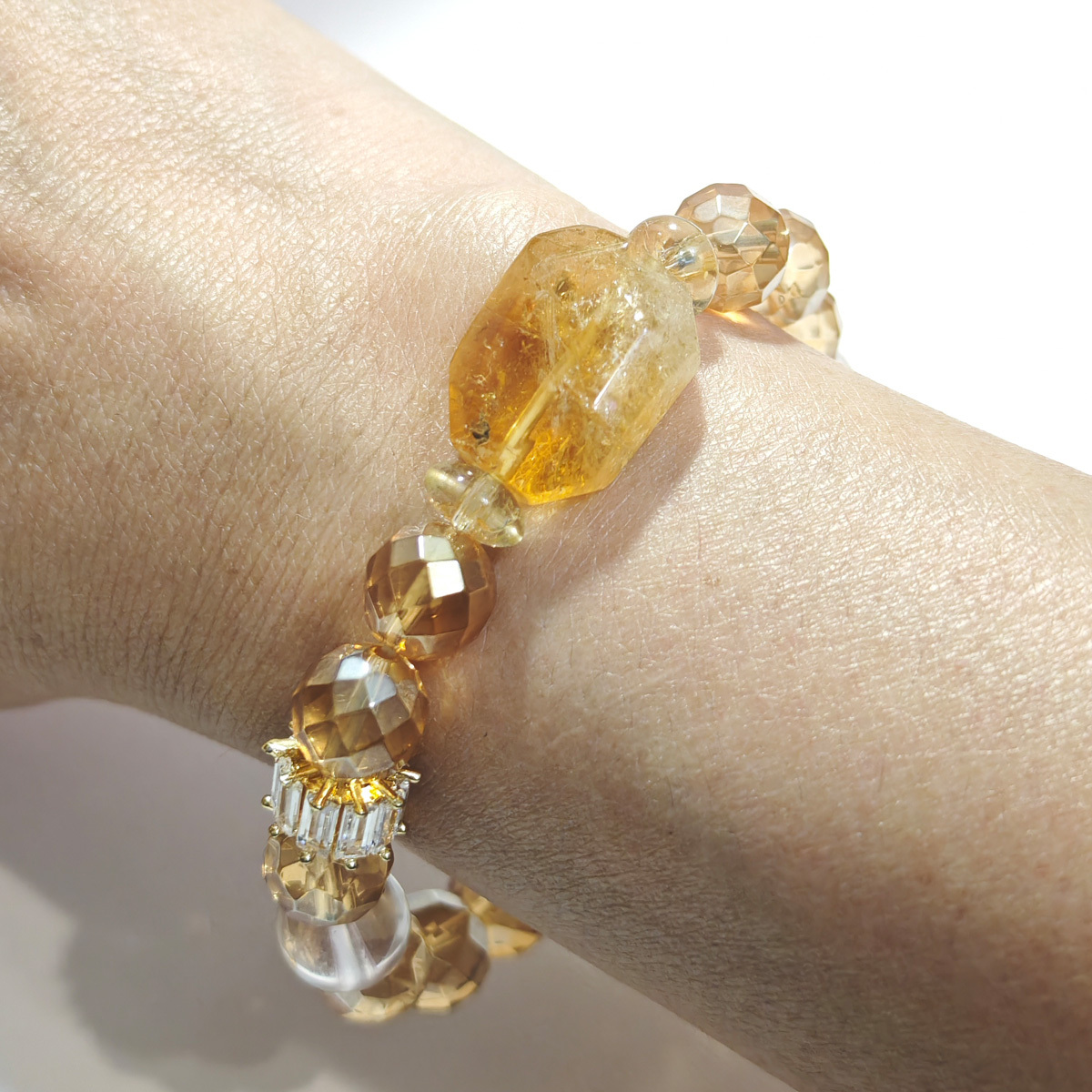 geometric-citrine-zircon-bracelet-macro-detail