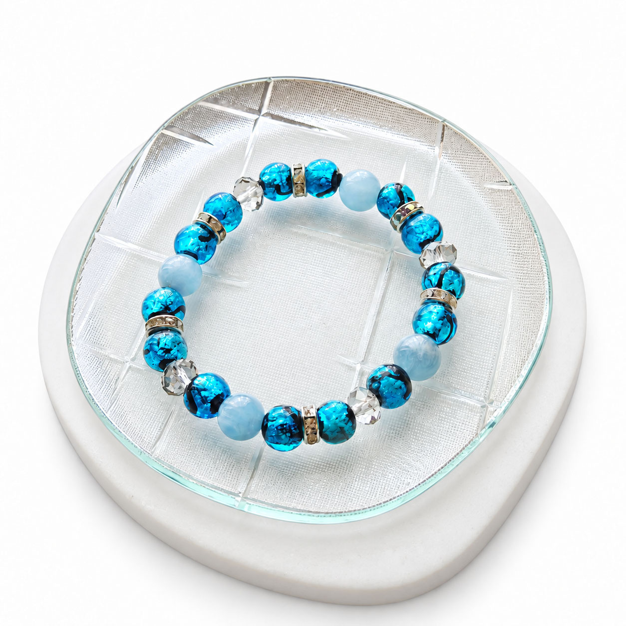 aquamarine-okinawa-glass-bracelet-lifestyle
