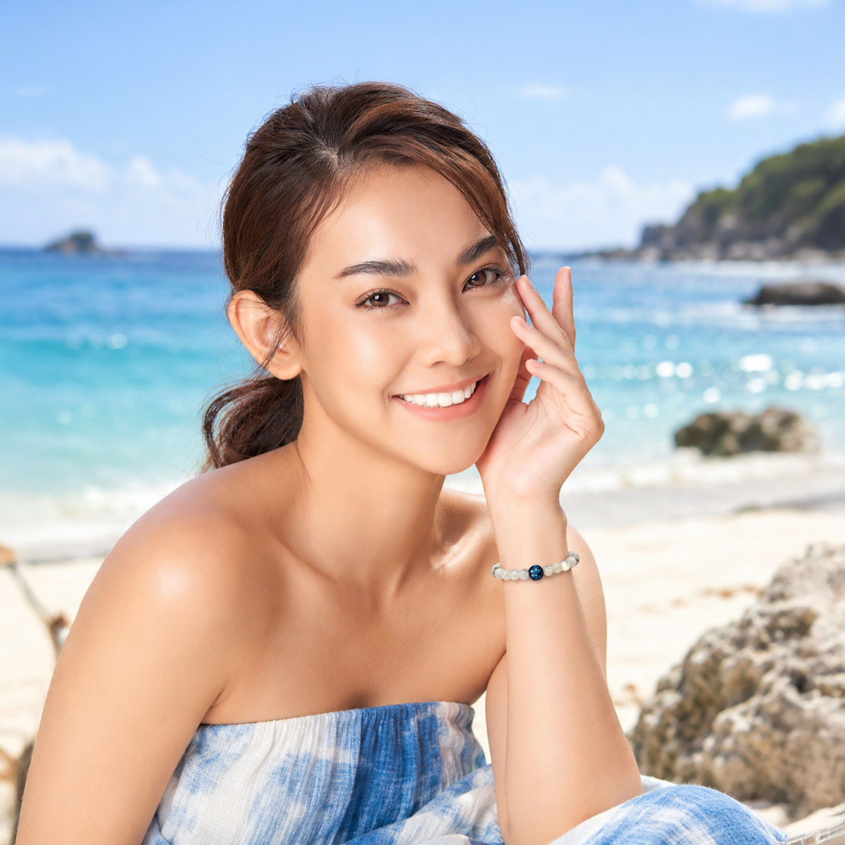 ocodog-okinawa-fluorite-bracelet-model-wear