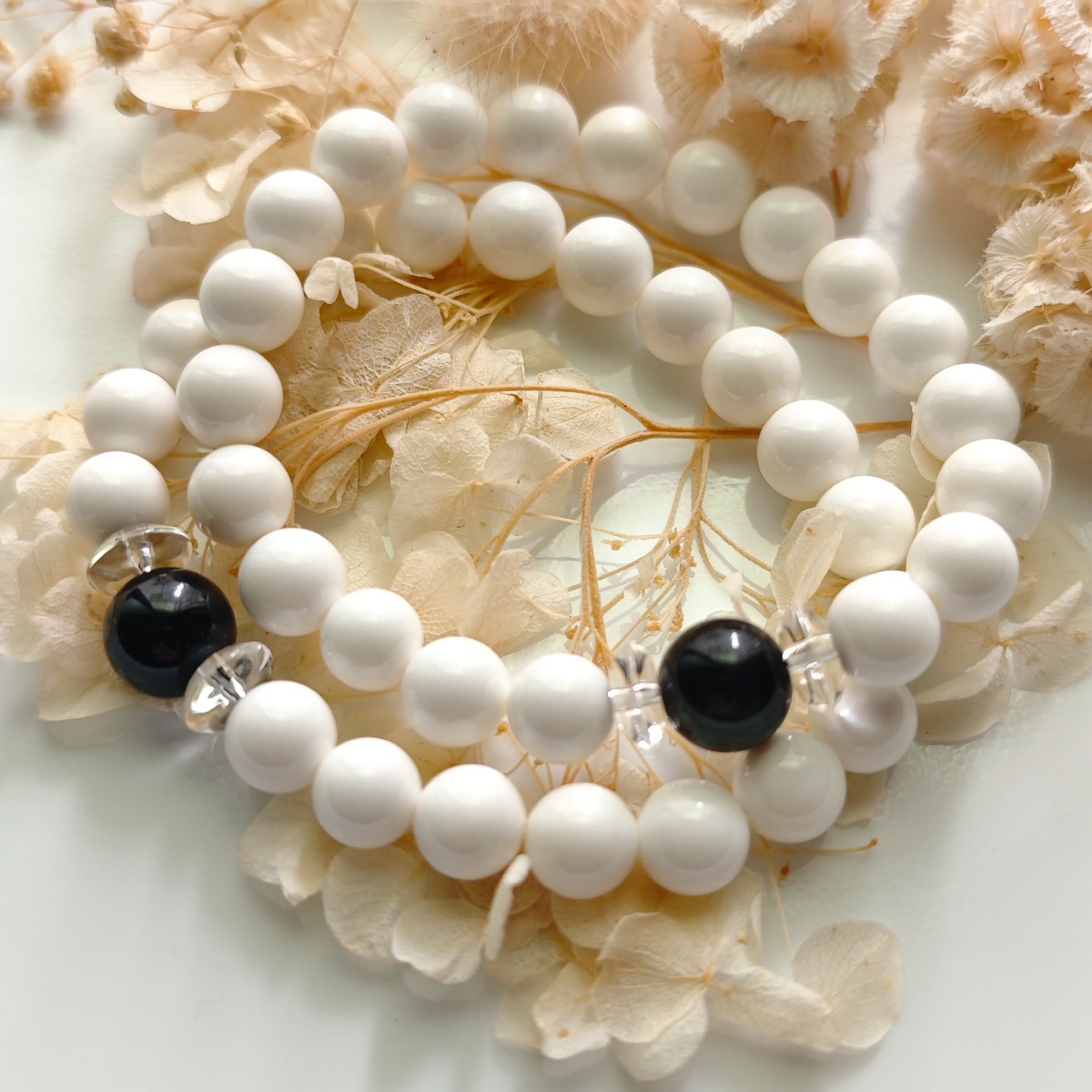 黑金曜石白硨磲手鍊