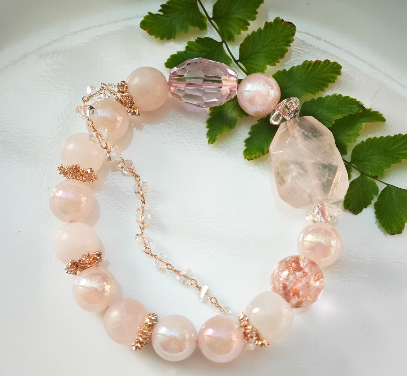 crystal-rose-quartz-frosty-pink-bracelet
