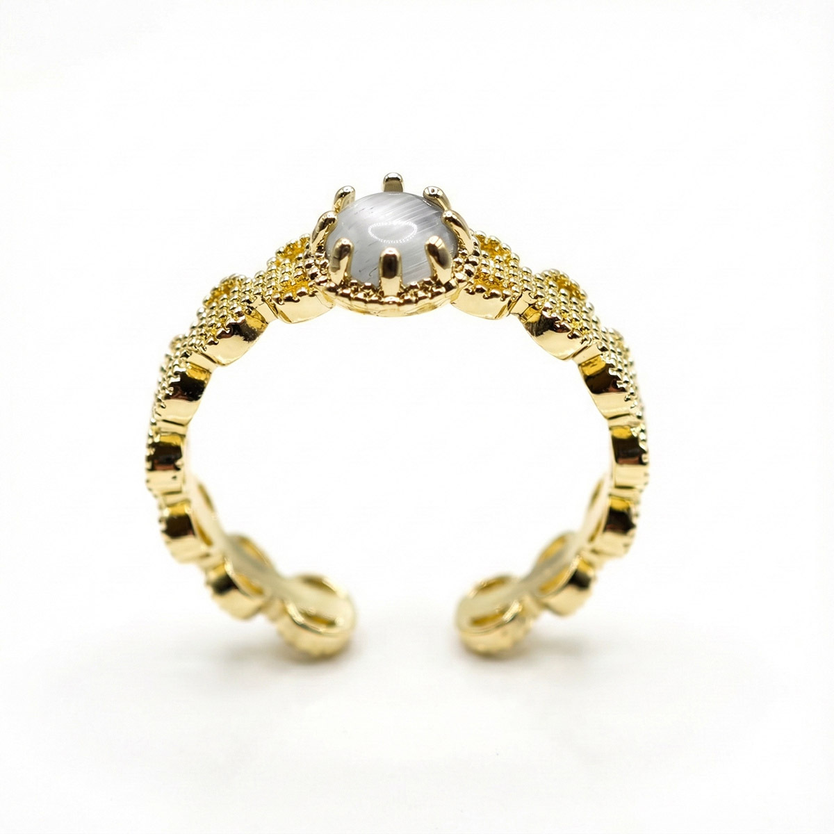 natural-jade-shell-heart-ring-front-view